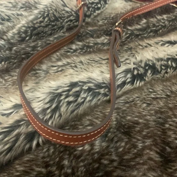 Dooney & Bourke Crossbody Grey/Brown Bag - Picture 2 of 16